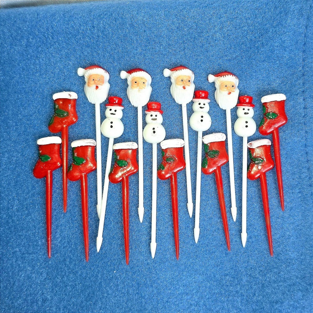 Vintage Christmas Plastic Cupcake toppers Santa Snowman Stocking 15pc Set